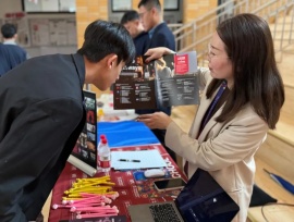 几十所海外大学招生官组团来访，青岛为明学校国际部College Fair汇聚一手升学资源！